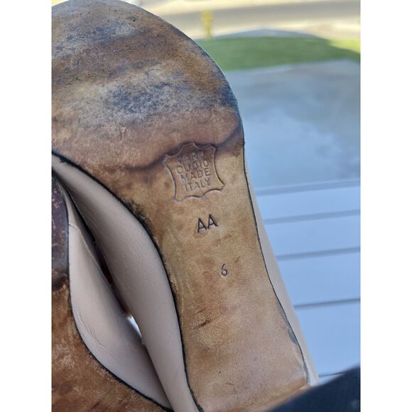 Vintage Givenchy Monogram Heels - Size 6 AA - Nude - Picture 9 of 9